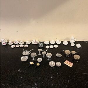 Miniature Dollhouse Kitchen Accessories lot